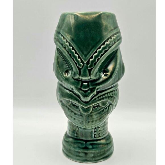 Hawaiian Glazed Ceramic Warrior Tiki Cocktail Mug Green Pre Loved - Picture 1 of 3